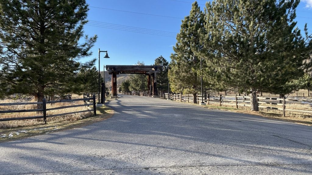 montana ranch entryway