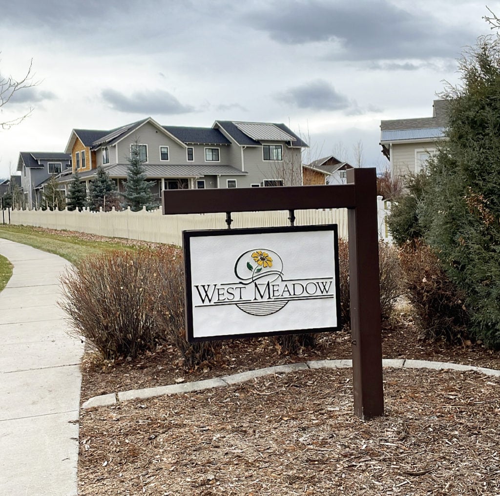 signage leading into the subdivision