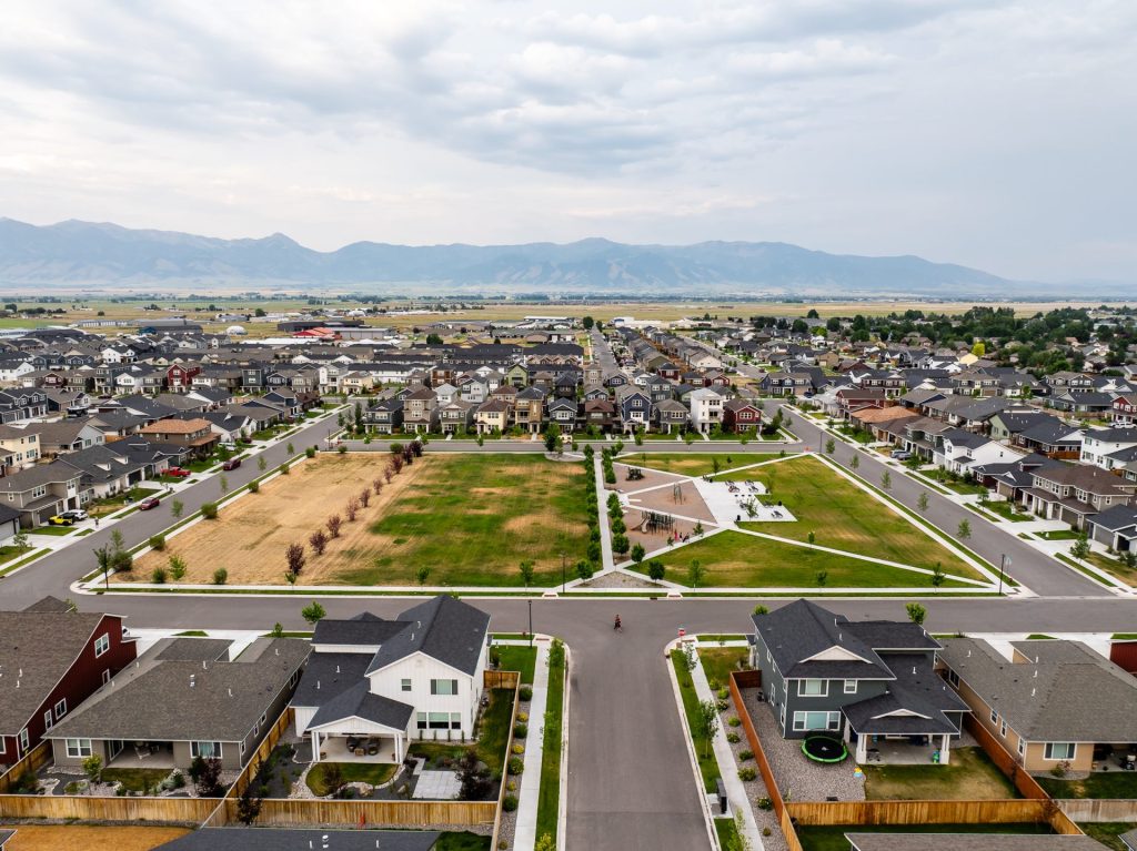 904 Halfpipe Street, aerial view of neighborhood park