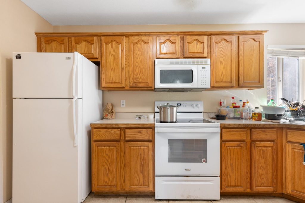 519 N 19th Avenue, Unit C, kitchen