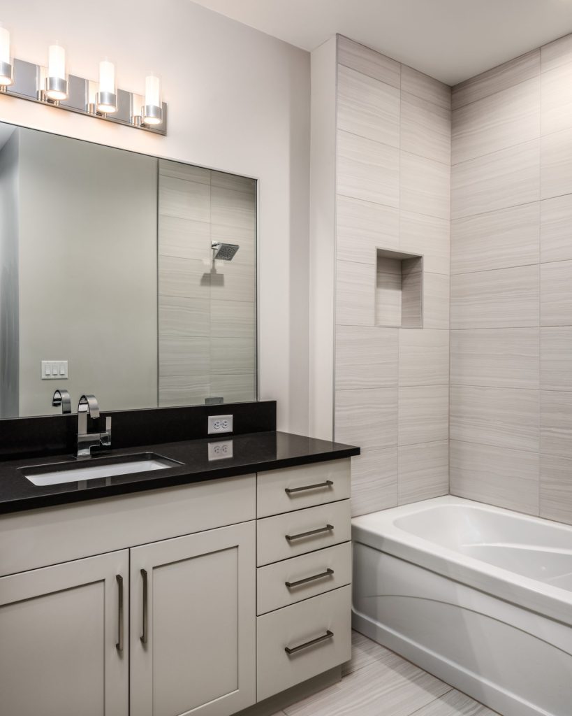 89 Duckhorn Lane, Unit D, ensuite bathroom 2