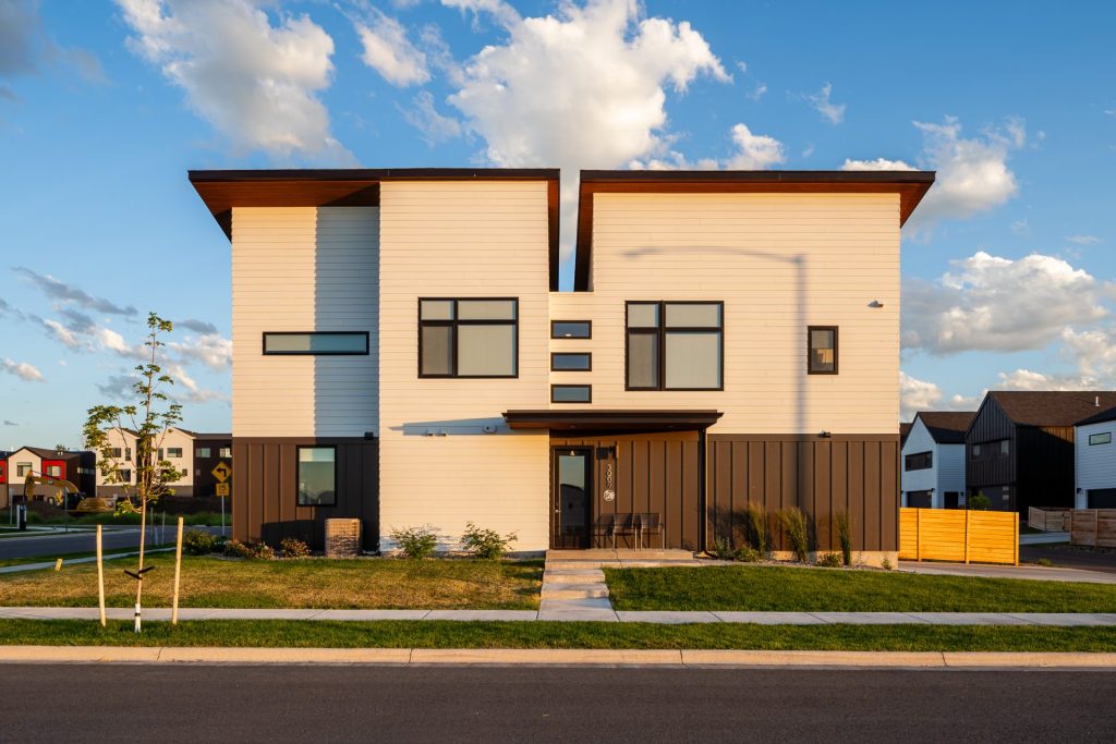 3009 S 30th Avenue, Bozeman, exterior from street