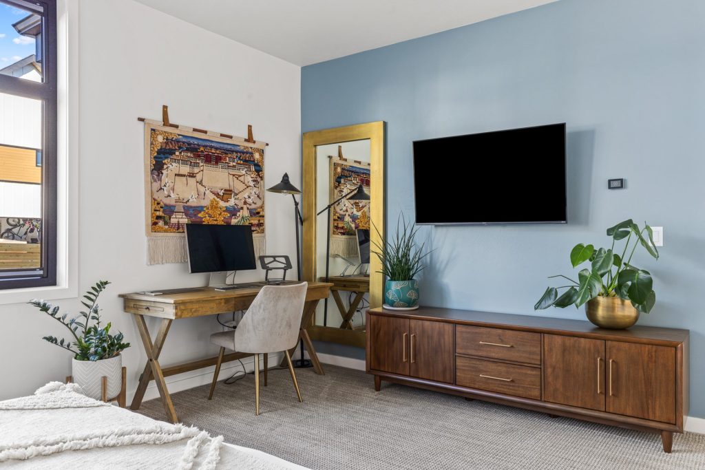 3009 S 30th Avenue, Bozeman, primary bedroom